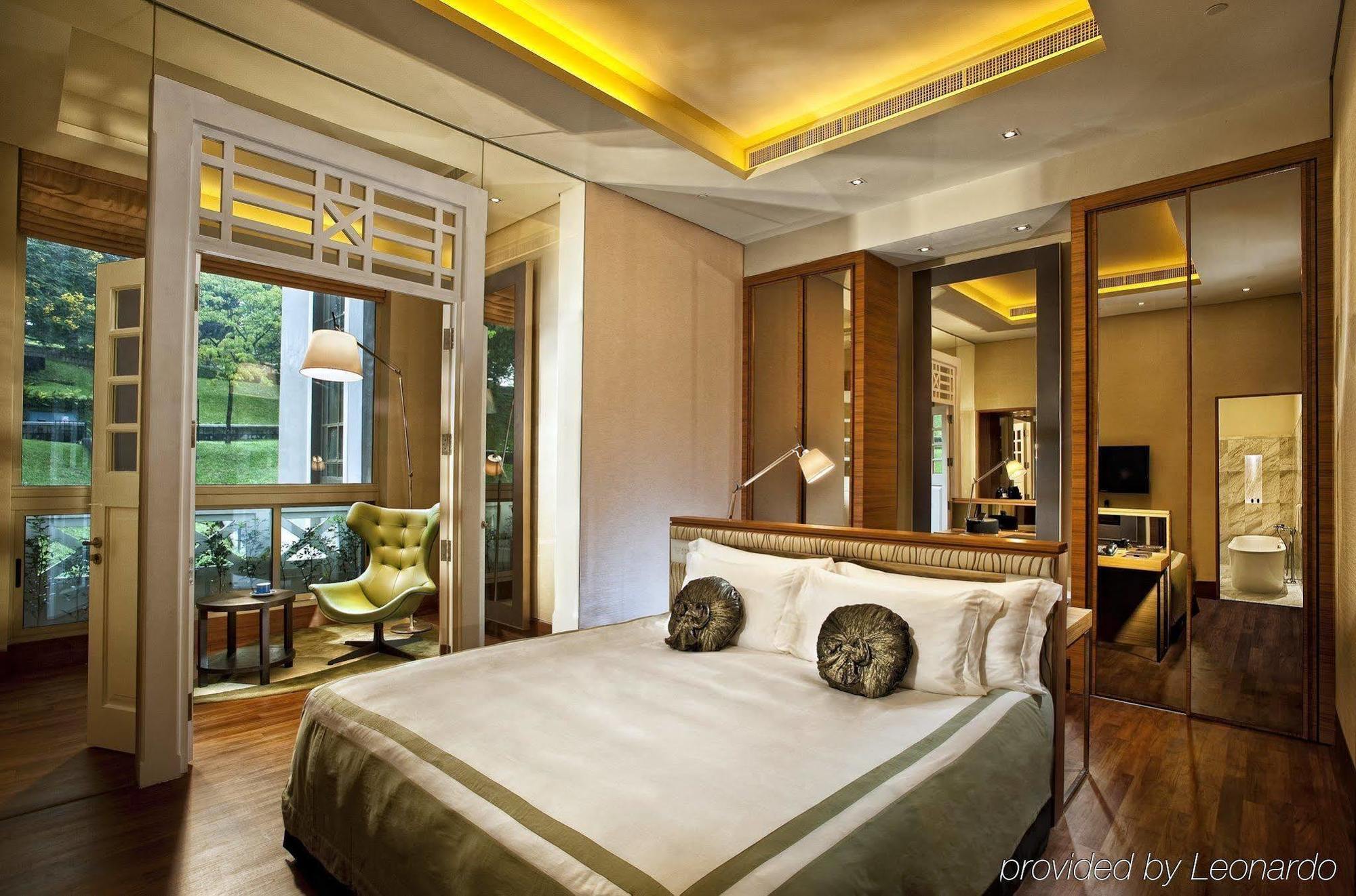 Hotel Fort Canning Singapore Room photo